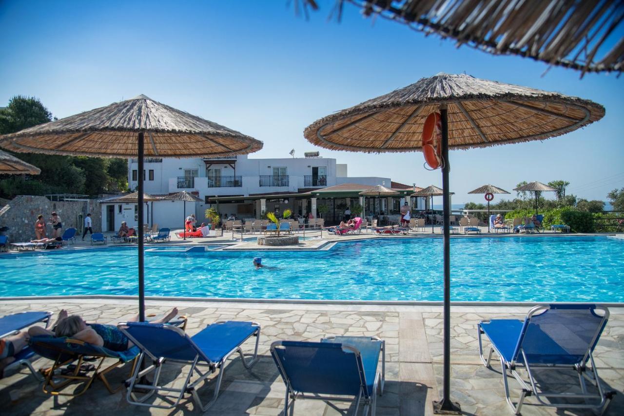 Semiramis Village Hotel Hersonissos  Dış mekan fotoğraf