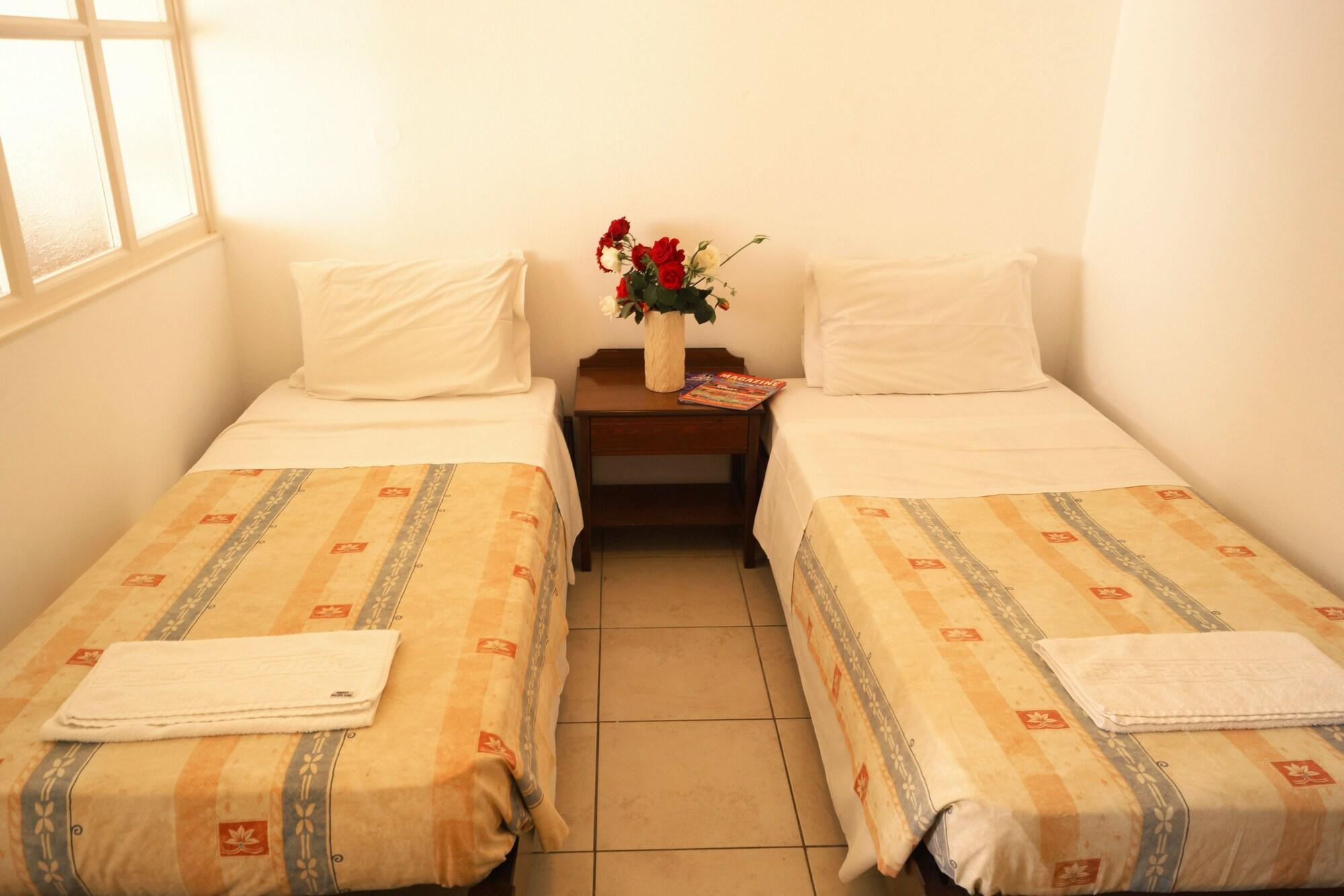 Semiramis Village Hotel Hersonissos  Dış mekan fotoğraf