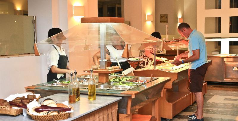 Semiramis Village Hotel Hersonissos  Dış mekan fotoğraf